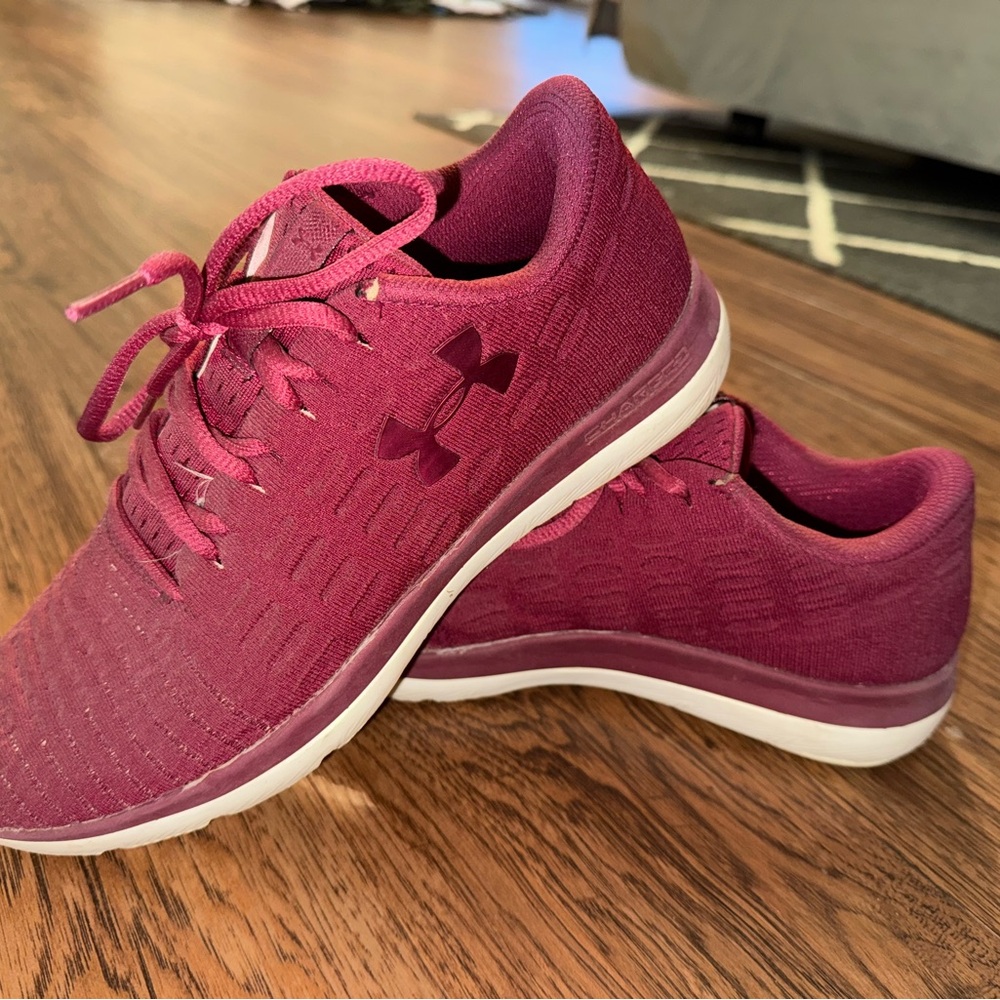 Under Armour Women's Athletic Shoes - Maroon